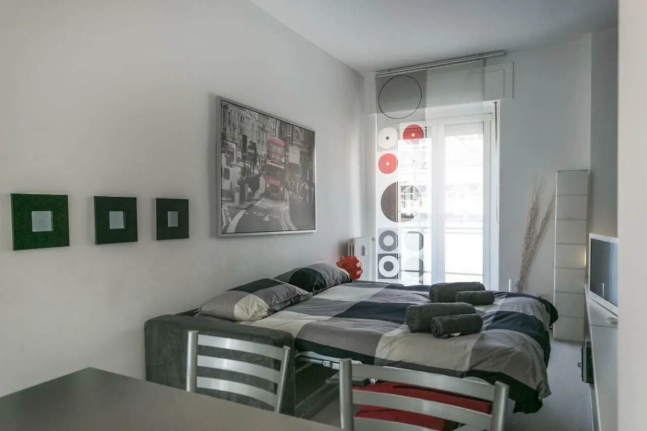 Italianway - Corso Como 4 Μιλάνο 0*,  Ιταλία
